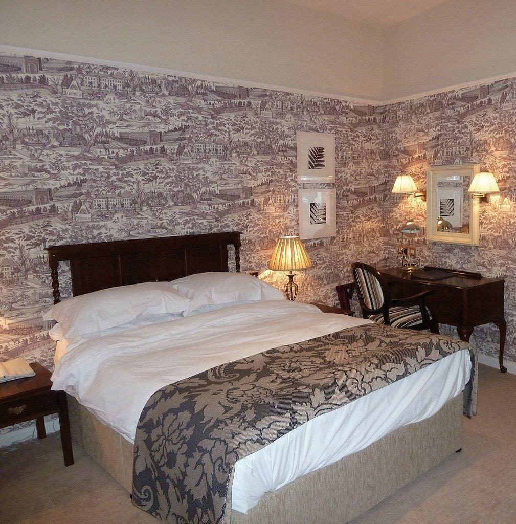 The Fleece At Сайърънсестър Стая снимка A bedroom at the hotel